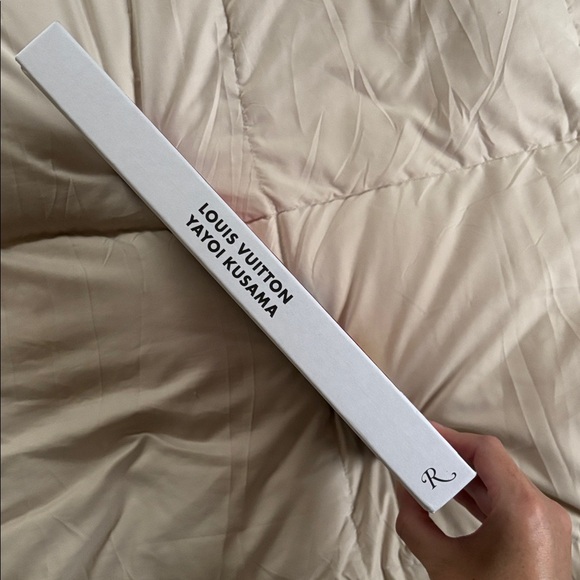 Louis Vuitton Yayoi Kusama Art Book Coffee Table Home Decor Rizzoli New York NEW - Picture 11 of 17